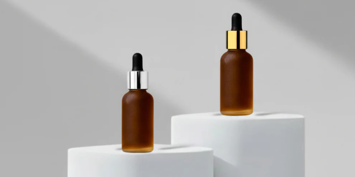 Why Glass Dropper Bottles Are Popular in Cosmetic Packaging