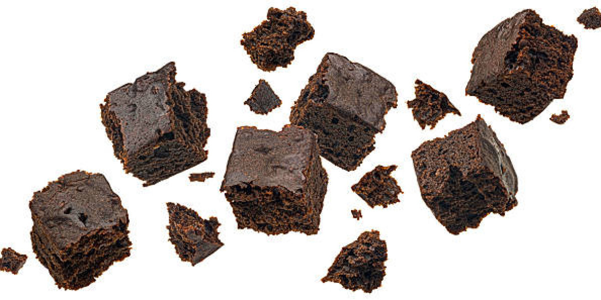 How Brownie Cake Became the New Trend in Chocolate Desserts