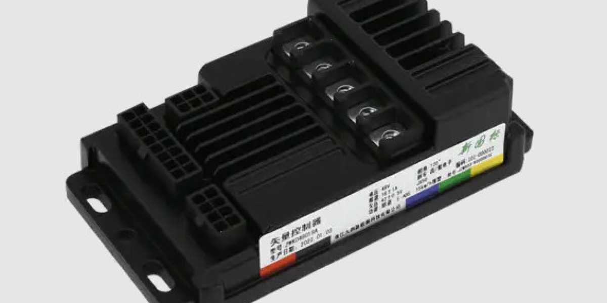 Electric Scooter Controller Connects Key Components